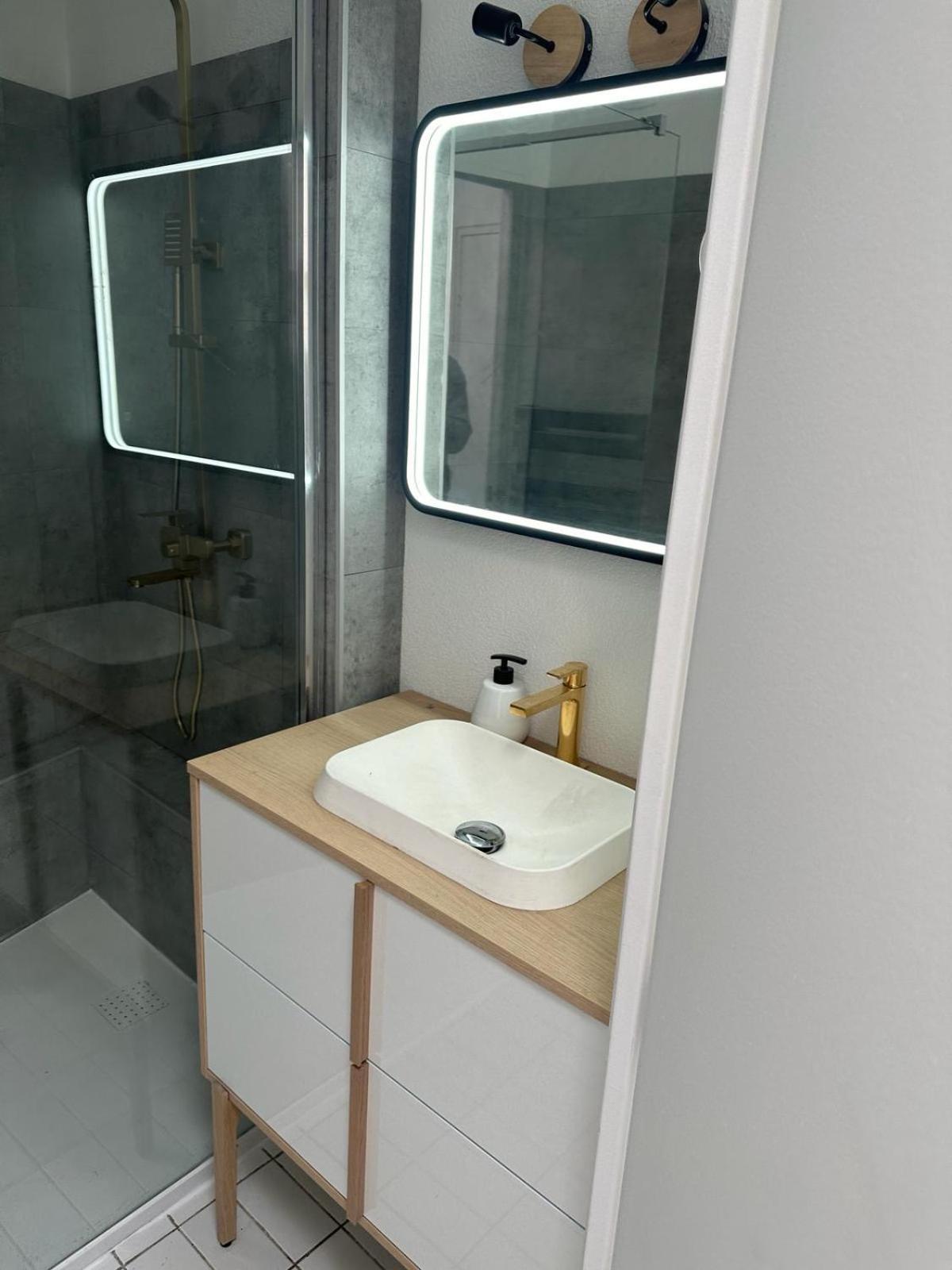 Studio Premiere Ligne Mer Parking La Grande Motte Dış mekan fotoğraf